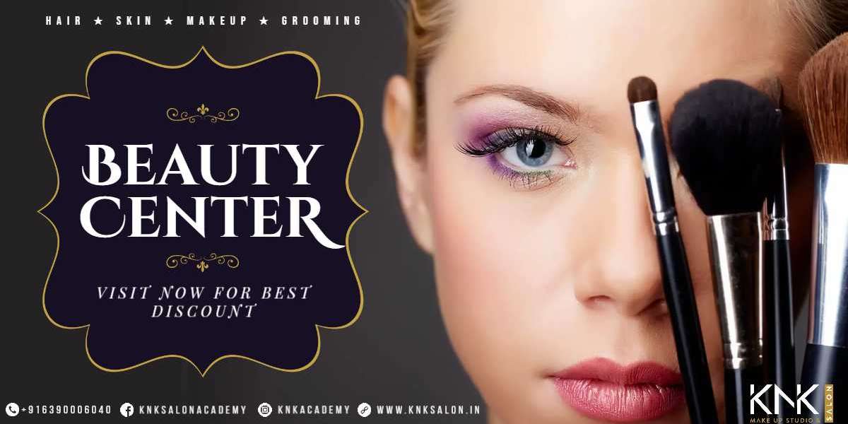How To Select A Best Makeup Artist In Lucknow ?