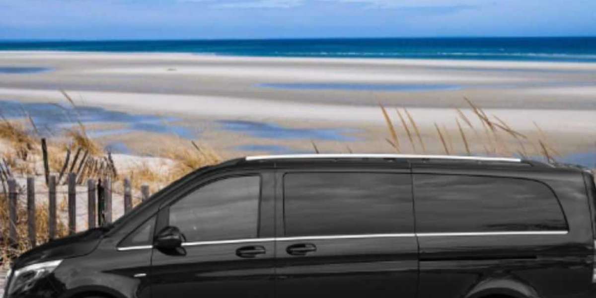 The Benefits of Hiring a Limo Service for Your Cape Cod Business Trip