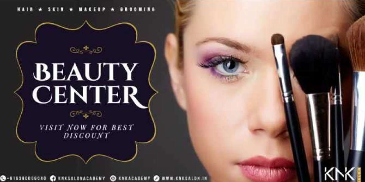 How To Select A Best Makeup Artist In Lucknow ?