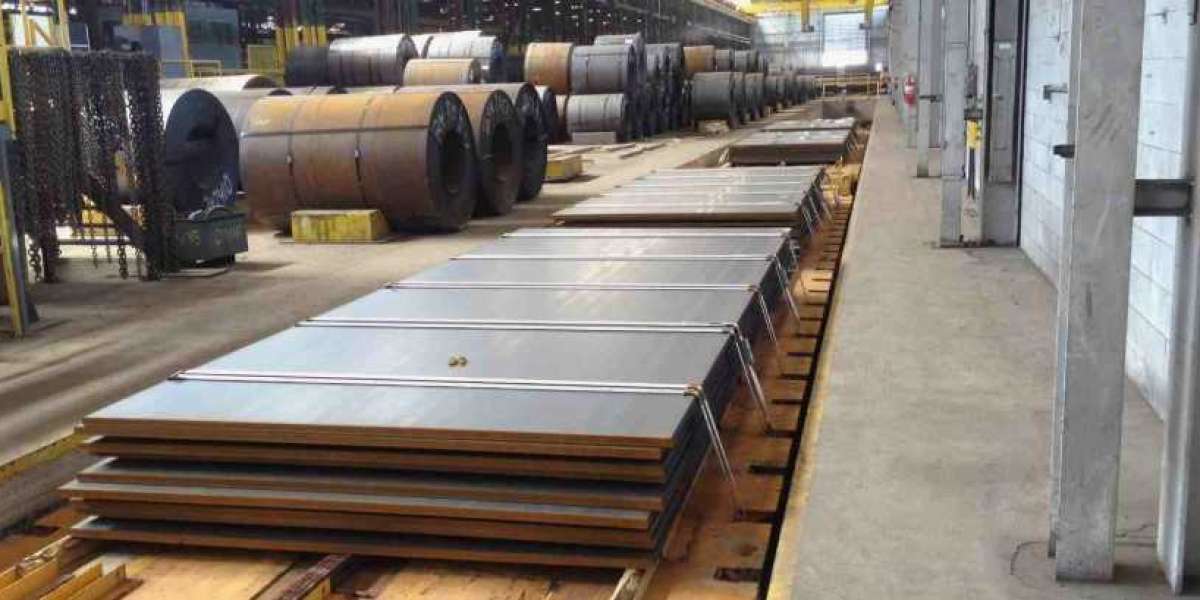 Understanding the Different Types of Steel Offered by Suppliers in London