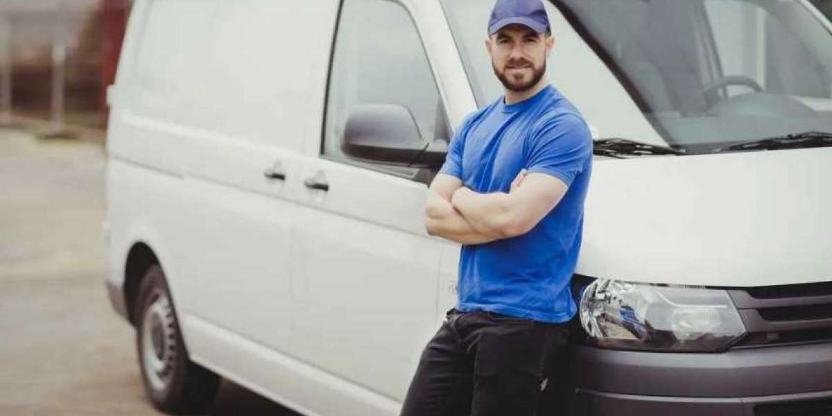 Saving Money on Your Move: The Benefits of Hiring a Man with a Van