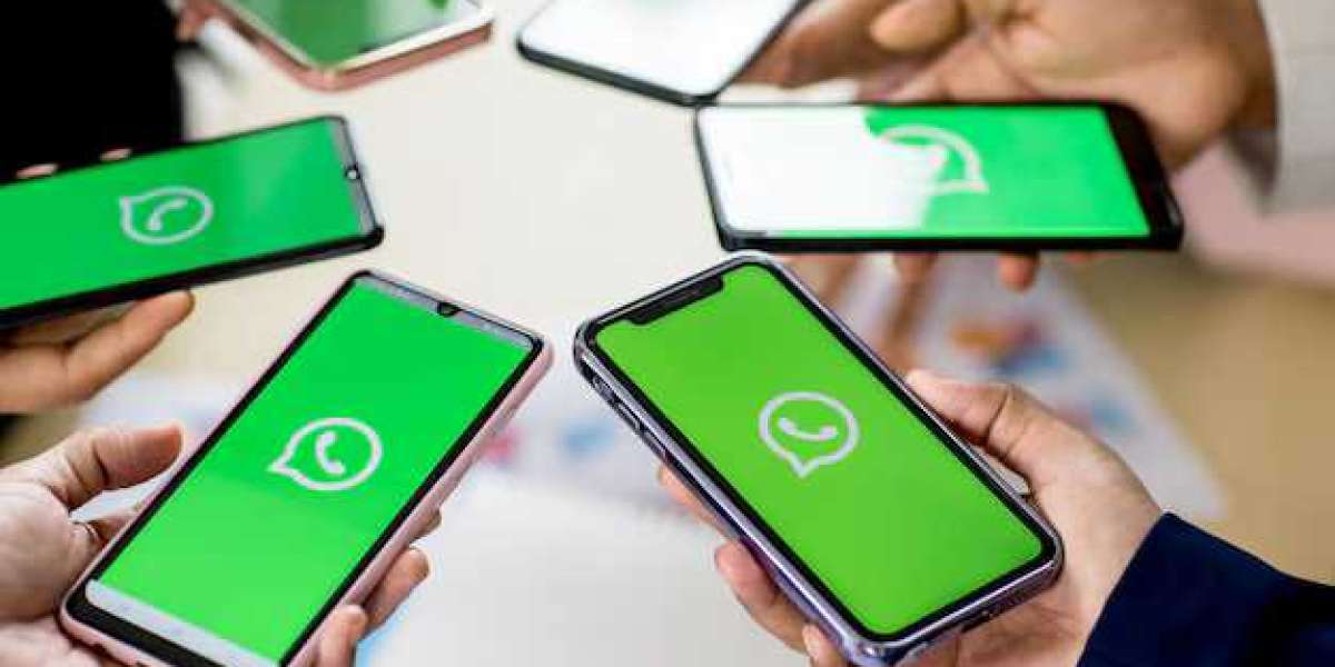 Why Are Fashion Brands Turning to Whatsapp API Service Provider in 2025?