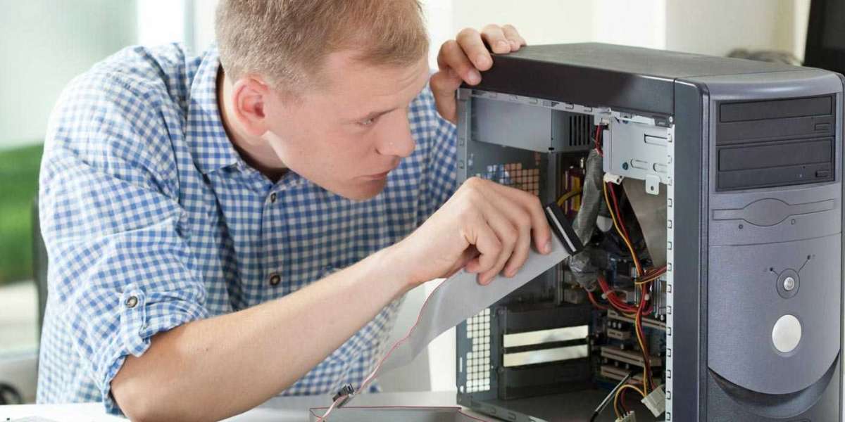 PC Technician: The Key to Fixing Your Devices