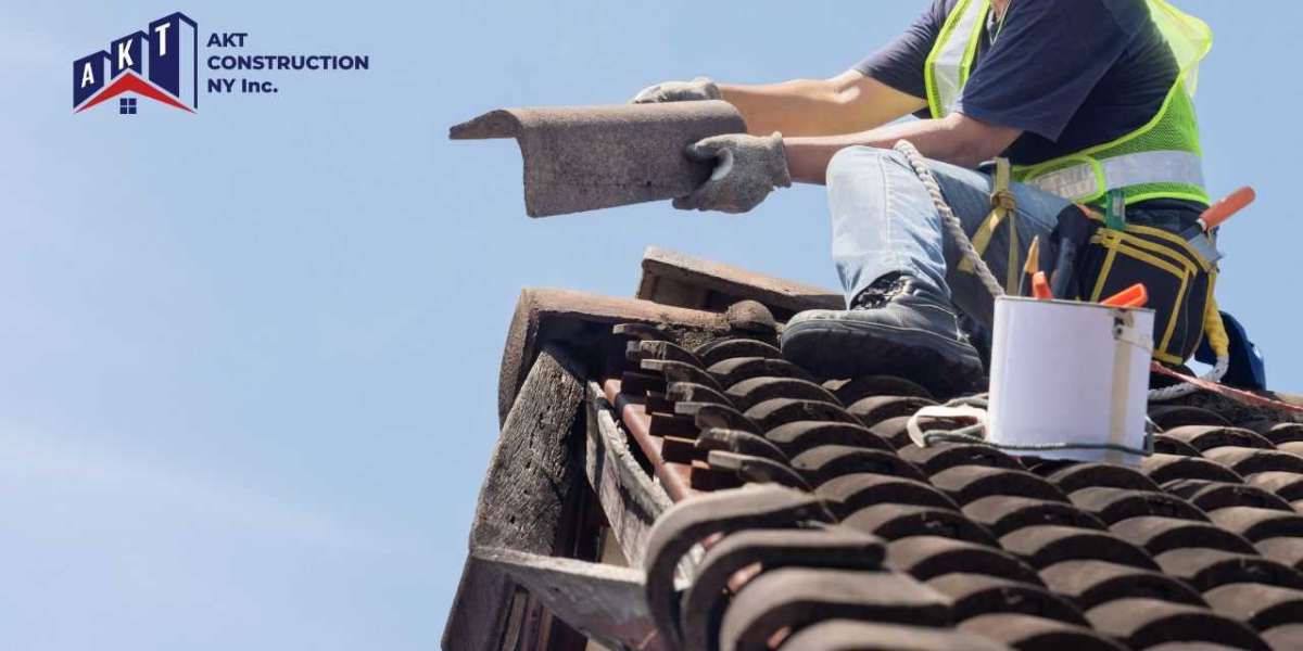 Why Hiring a Professional Roofing Contractor in Brooklyn Matters