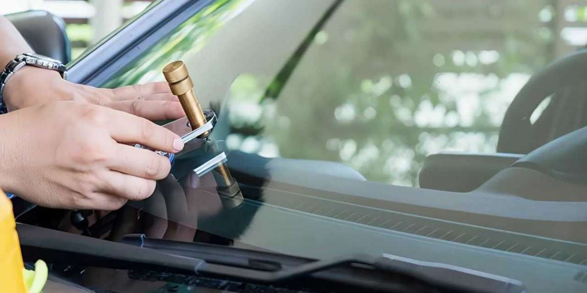 Windscreen Repairs Toronto - Lifetime Warranty On Workmanship