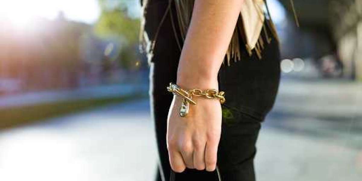 The Mystical Connection: Online Crystal Shops and Numerology Bracelets